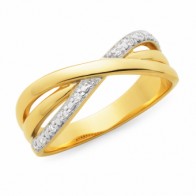 9 Carat Yellow Gold Si3 Diamond Dress Ring