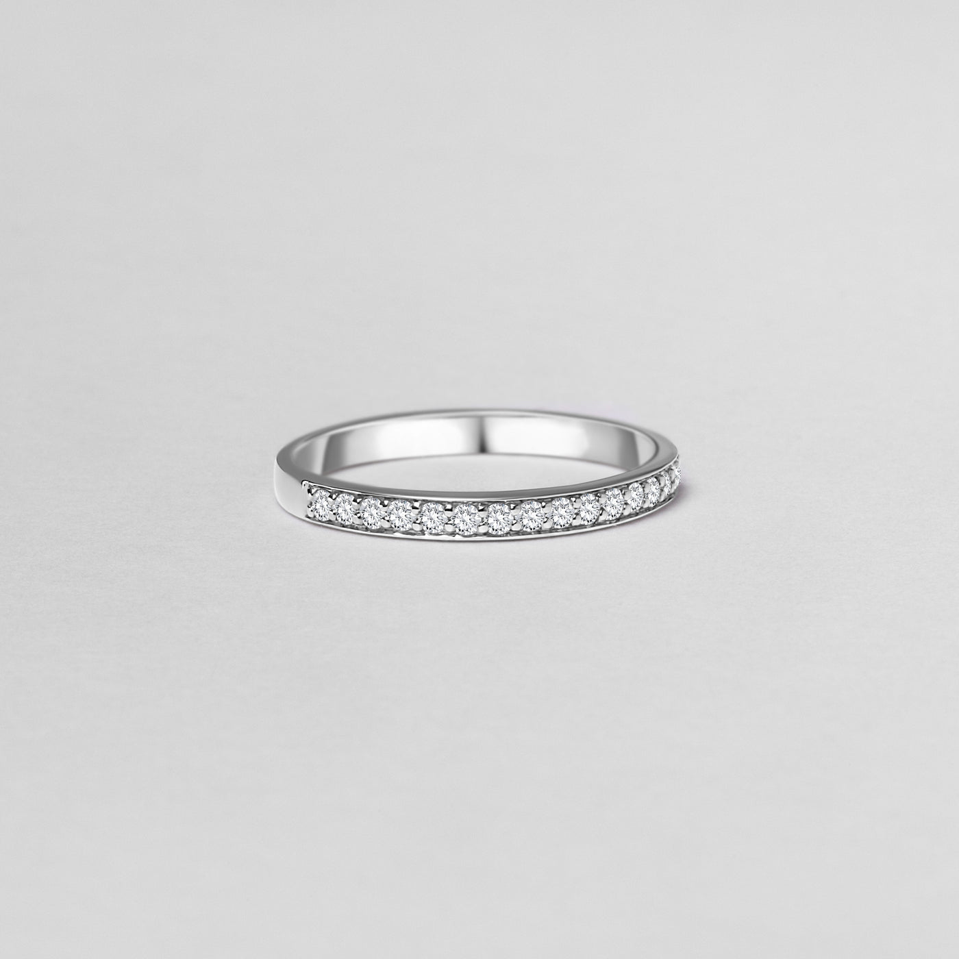 The Mira - Band Ring. Round Brilliant Cut Diamonds