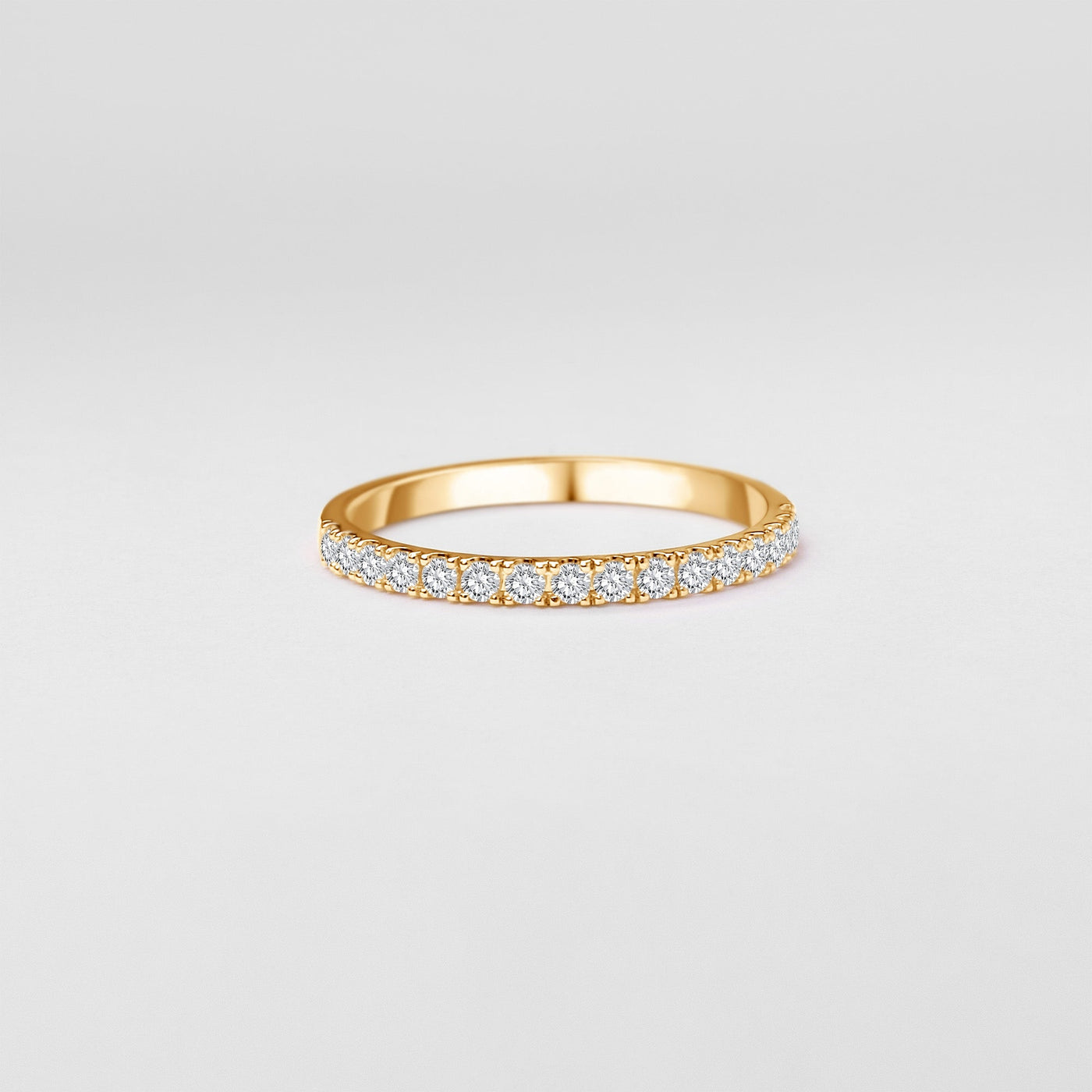 The Lucia - Band Ring. Round Brilliant Cut Diamonds