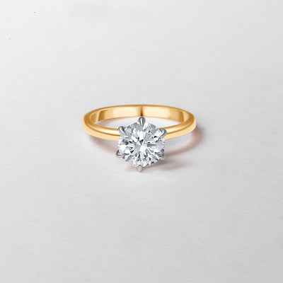 The Xena - Round Brilliant Cut Diamond Ring