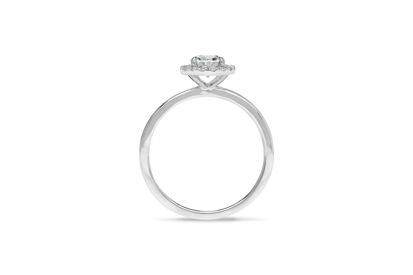 The Savannah - Oval Cut Diamond Cluster Ring