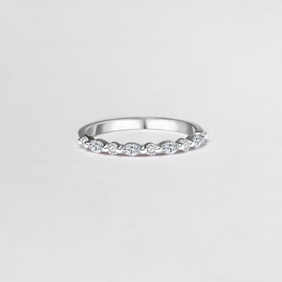 The Beatrice - Round Briiliant & Marquis Cut Diamond Band Ring