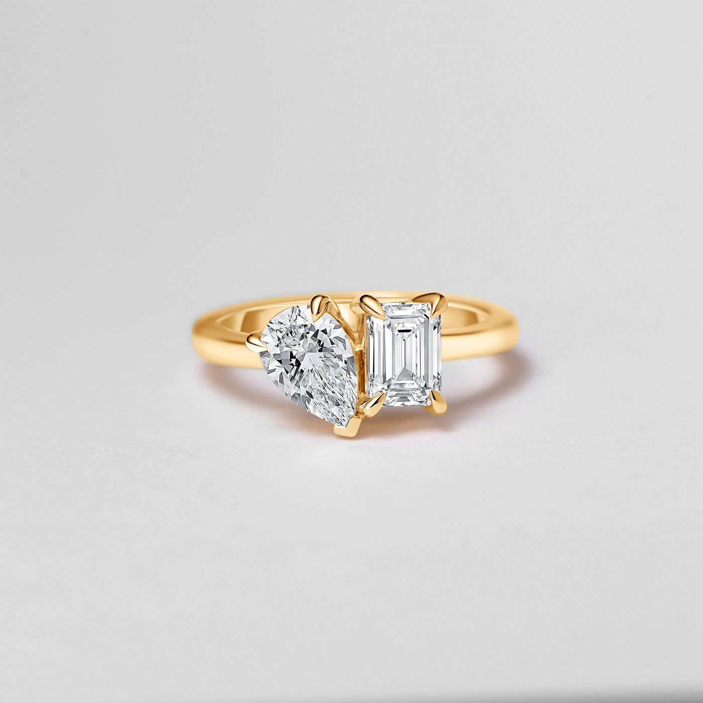 The Aria - Pear & Radiant Cut Toit Et Moi Diamond Ring