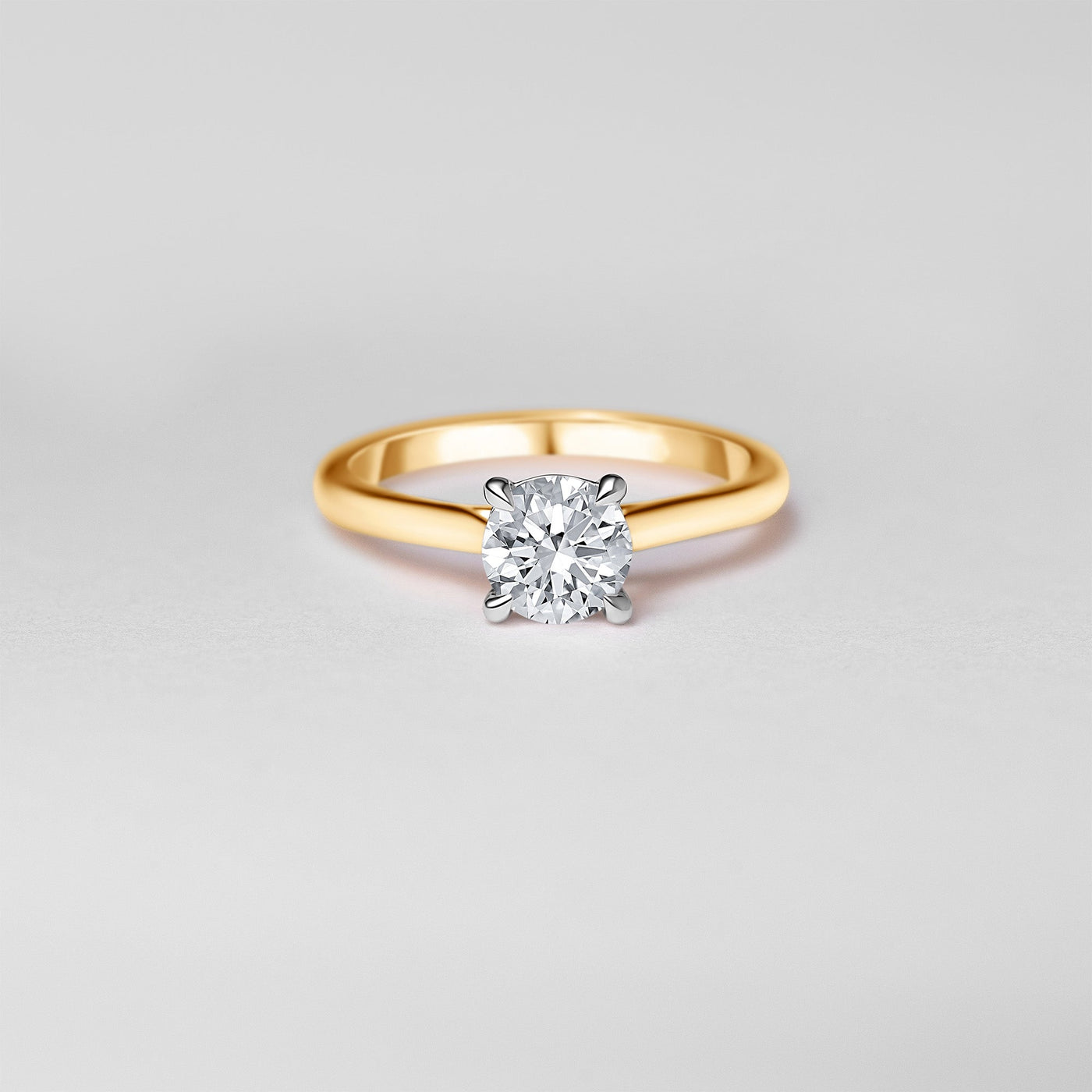 The Luna - Round Brilliant Cut Diamond Ring