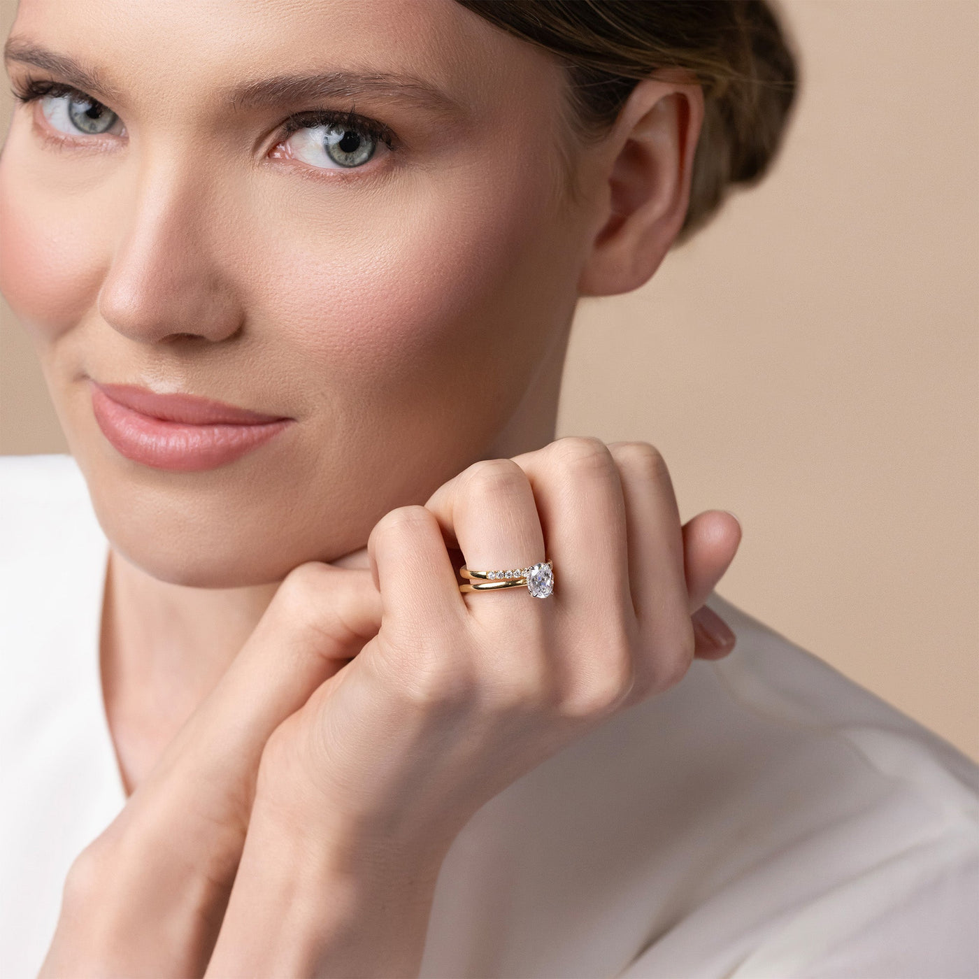 The Gemma - Oval Cut Diamond Ring